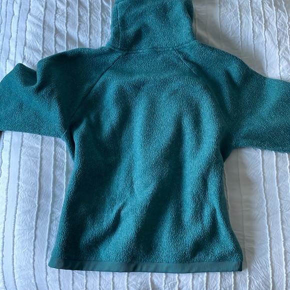 Nike fuzzy turtleneck - Picture 3 of 5
